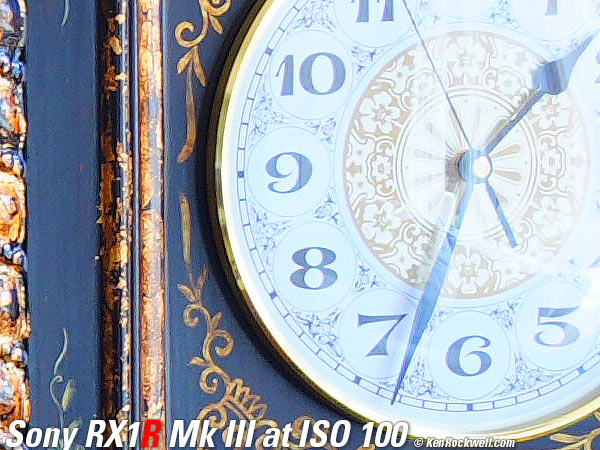 Sony RX1R Mk III High ISO sample image