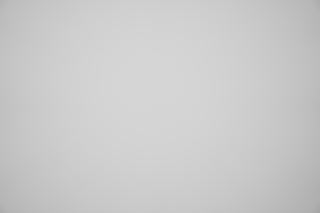 Sony 20mm f/2.8 falloff