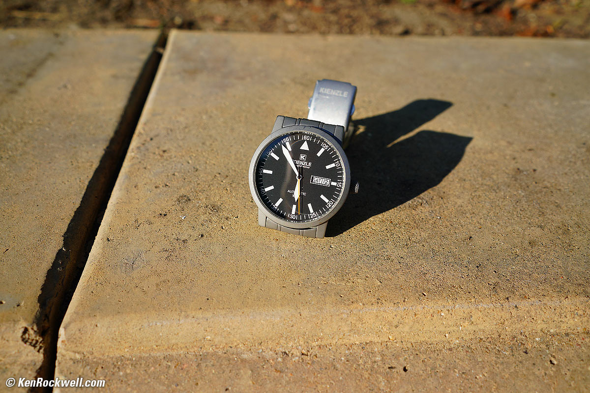 Sony 28mm f/2 Macro Performance