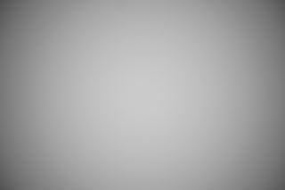 Sony FE 50mm f/1.8 falloff