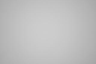 Sony 12-24mm f/2.8 falloff