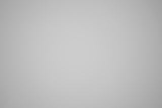 Sony 12-24mm f/2.8 falloff