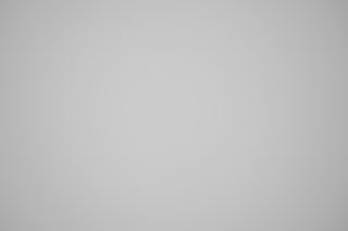 Sony 12-24mm f/2.8 falloff