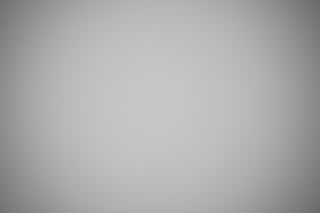 Sony 12-24mm f/2.8 falloff