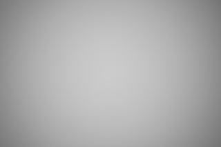 Sony 12-24mm f/2.8 falloff