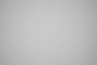 Sony 12-24mm f/2.8 falloff