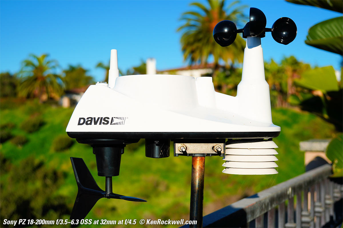 Sony E 18-200mm OSS PZ Bokeh sample image