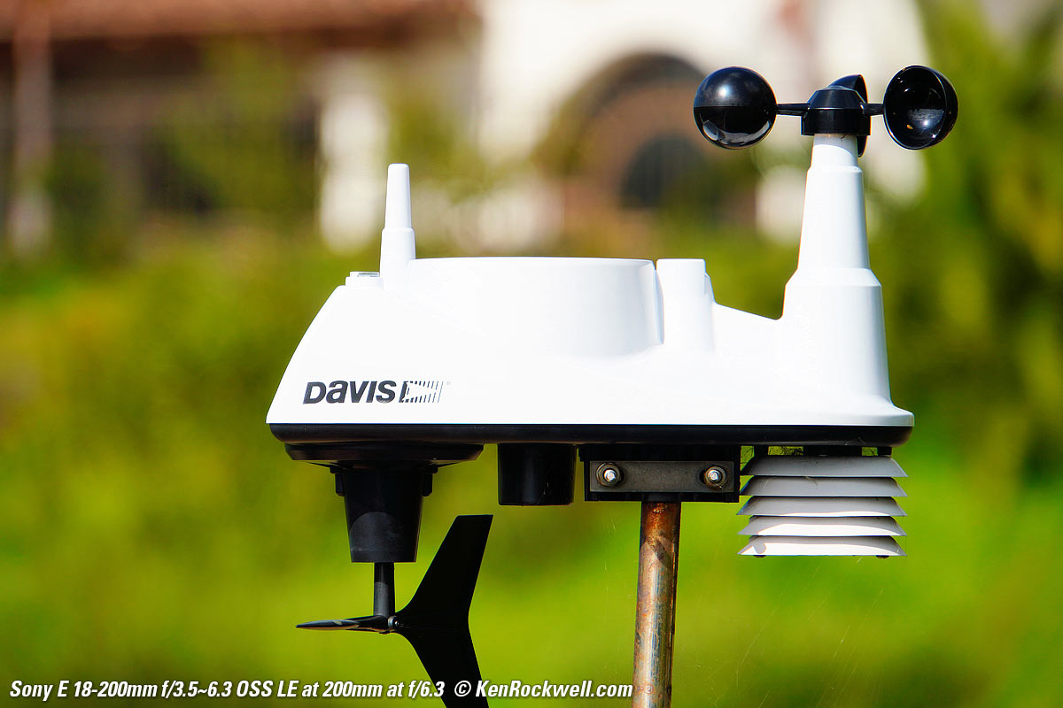 Sony E 18-200mm OSS LE Bokeh sample image