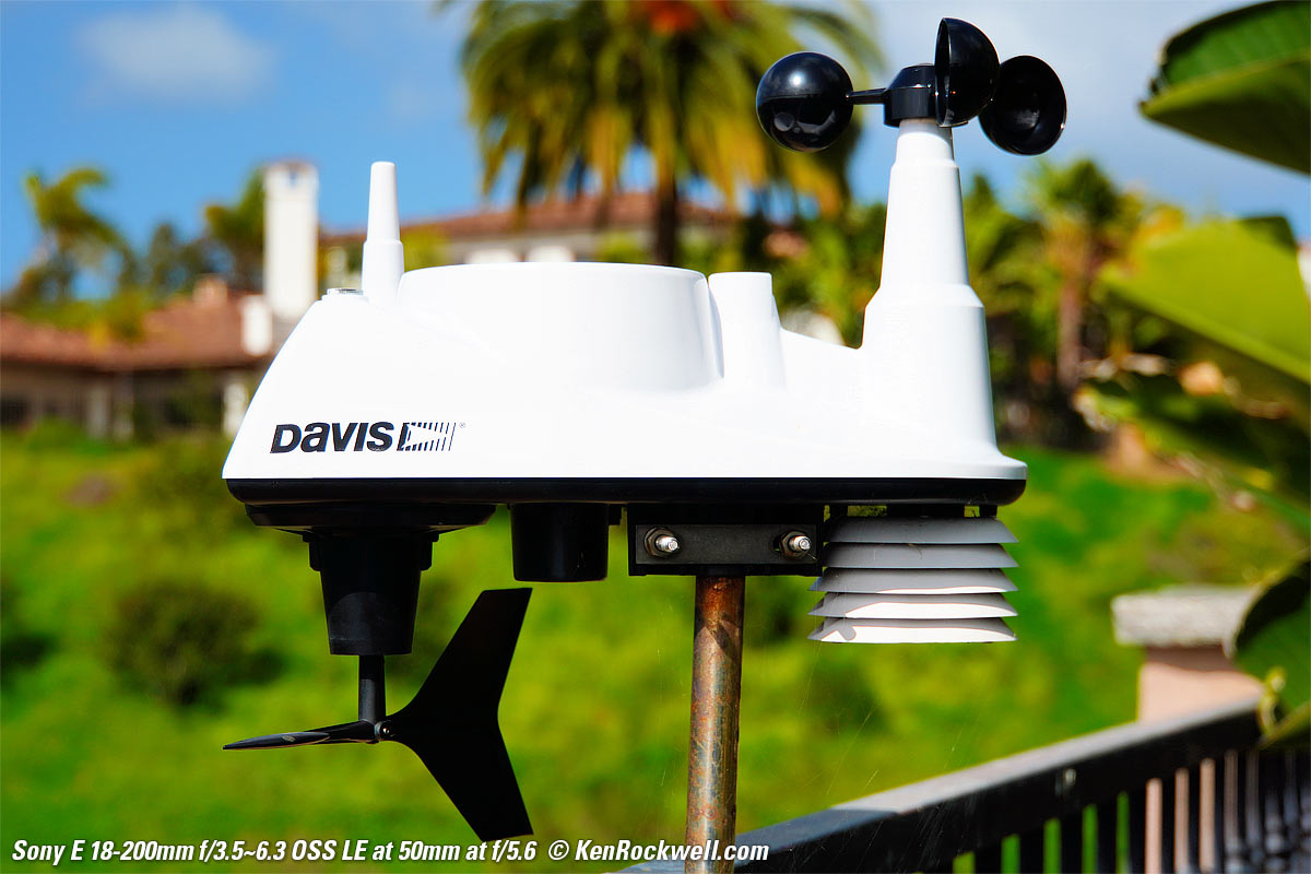 Sony E 18-200mm OSS LE Bokeh sample image