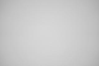 Sony FE 20mm f/1.8 G falloff