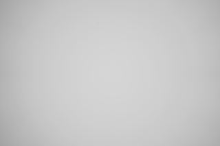 Sony FE 24mm f/2.8 G falloff