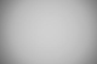 Sony FE 24mm f/2.8 G falloff