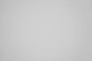 Sony FE 50mm f/2.5 G falloff