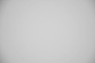 Sony FE 50mm f/2.5 G falloff