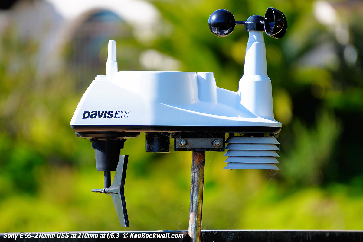 Sony 55-210mm OSS Bokeh