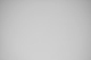 7Artisans 50mm f/1.05 falloff