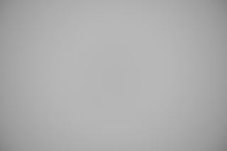 AstrHori 85mm f/1.8 falloff