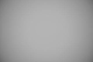 AstrHori 85mm f/1.8 falloff