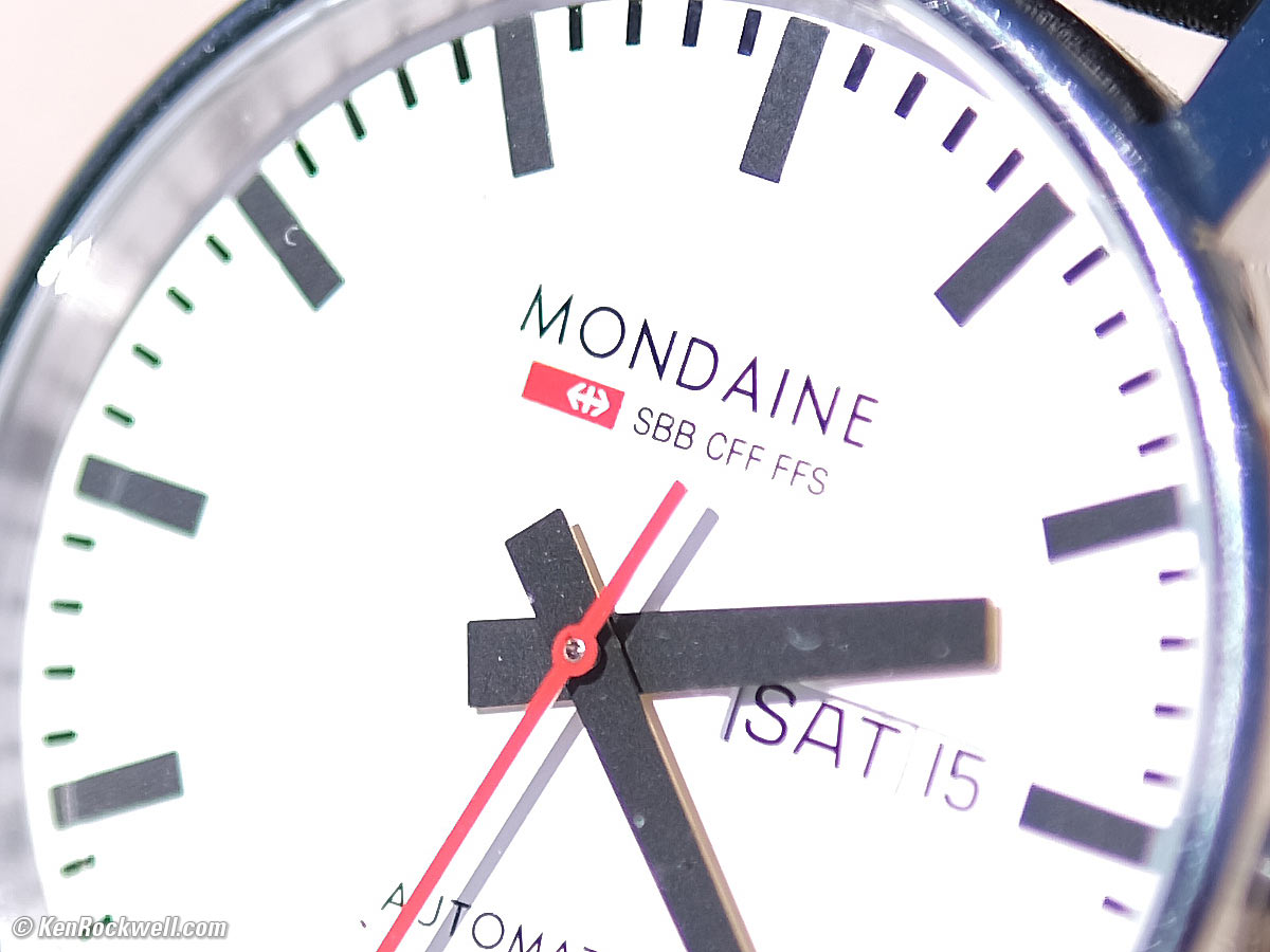 TTArtisan 56mm f/1.8