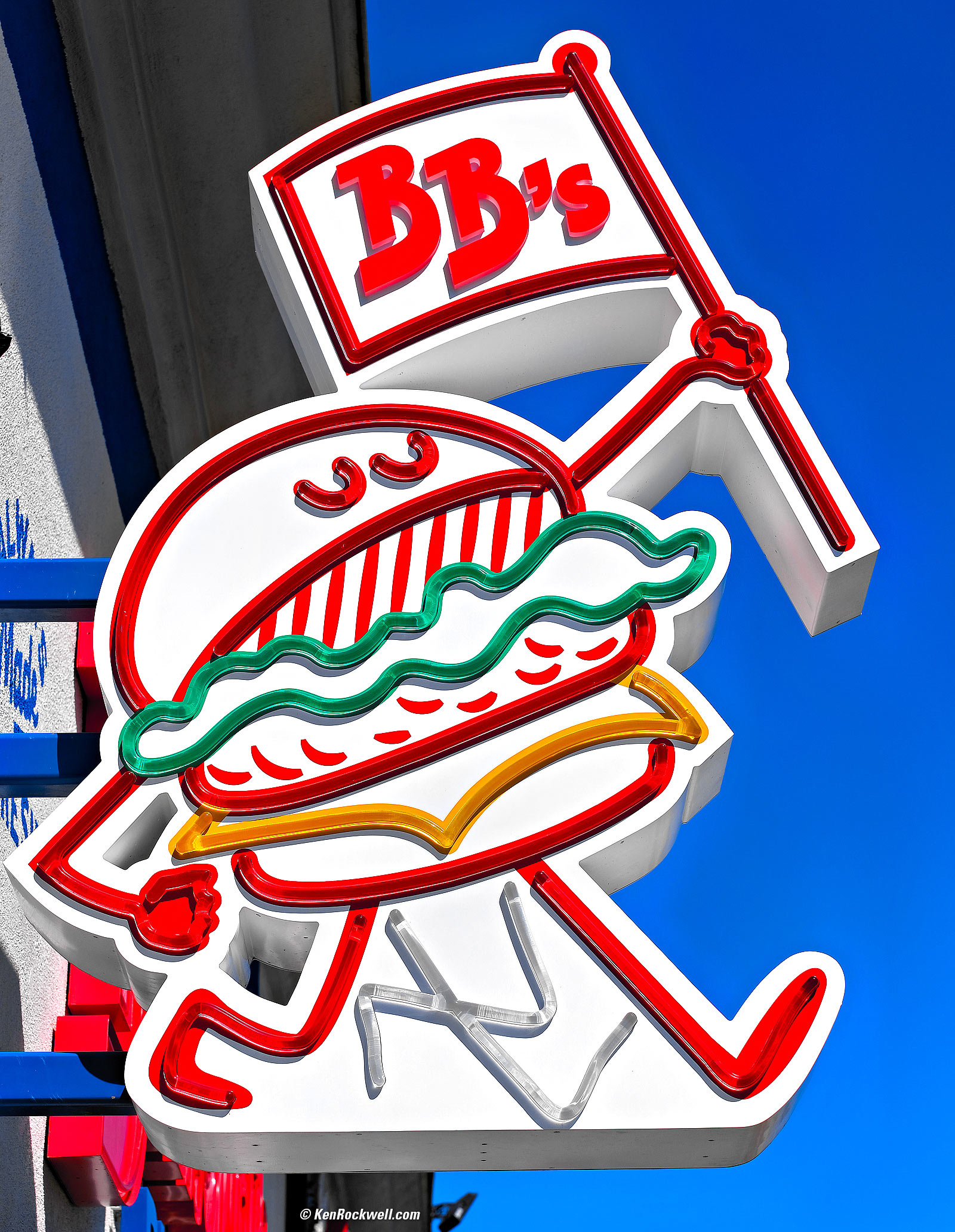 TTArtisan 56mm f/1.8 sample image - Brenda Barnhill's Burger Bistro