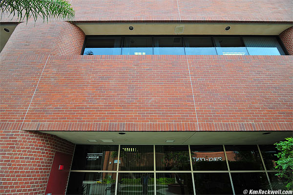 Tokina 17-35mm f/4 AF