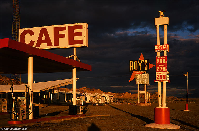 Roy's, Amboy, California