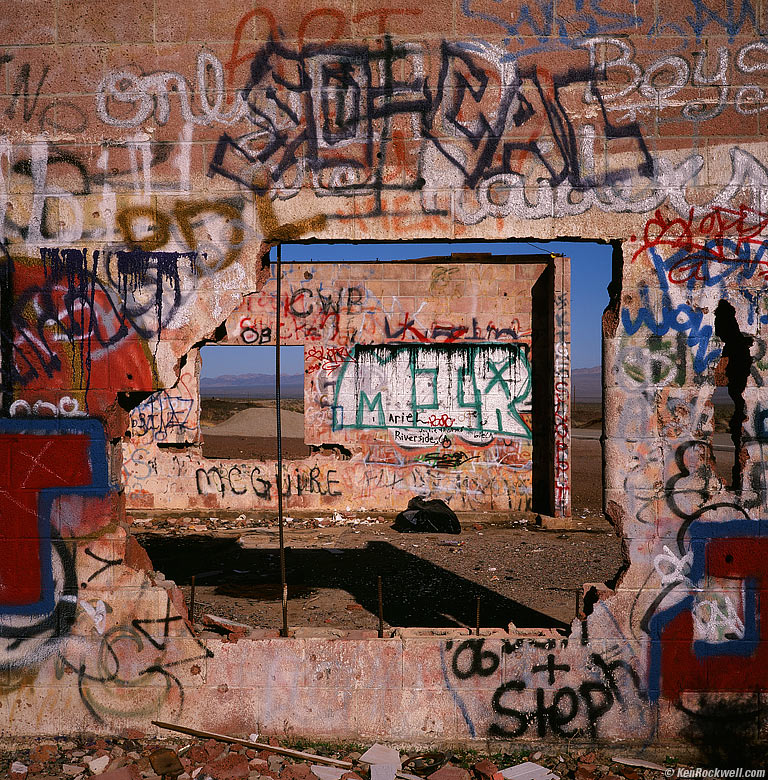 VANDALISM, ROUTE 66