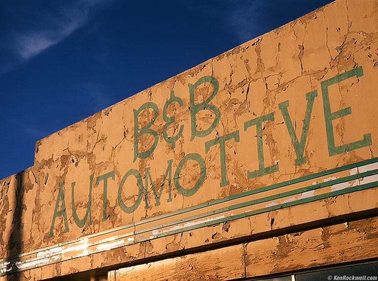 B&B AUTOMOTIVE, SELIGMAN, ROUTE 66