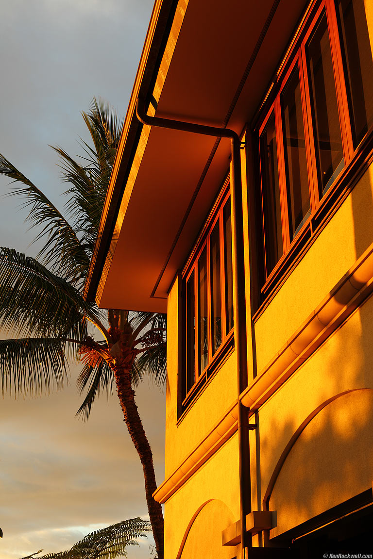 Yellow, next to burger place, tourist mall, Wailea, Maui. 6:36 PM.