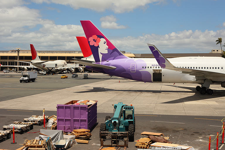 Honolulu Airport. 11:33 AM.