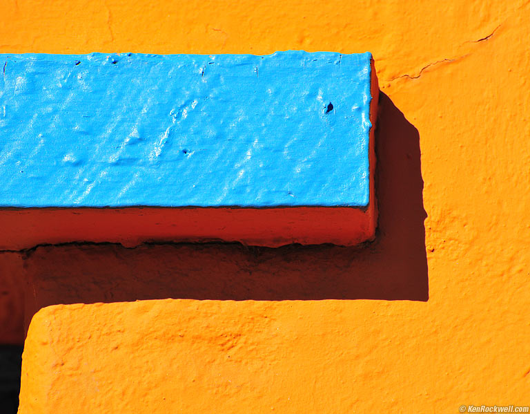 Los Padres Inn, San Luis Obispo, California, 8:46 AM.