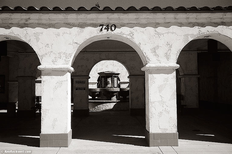 740, Azusa