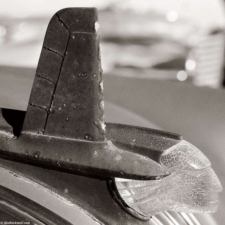 Pontiac Indian Head, North of Planada