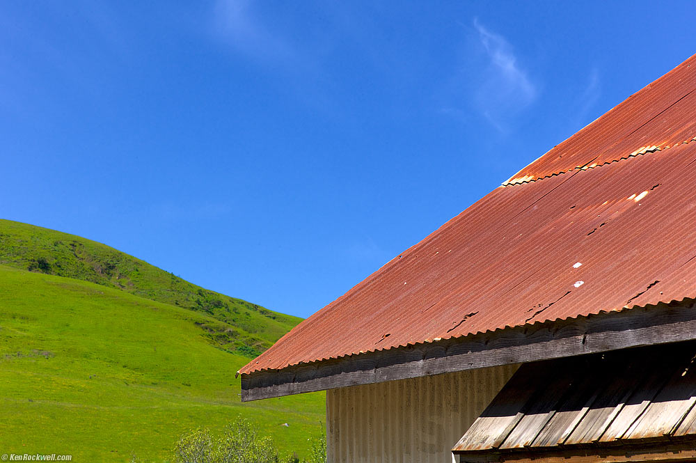 Red Triangle, Harmony, California