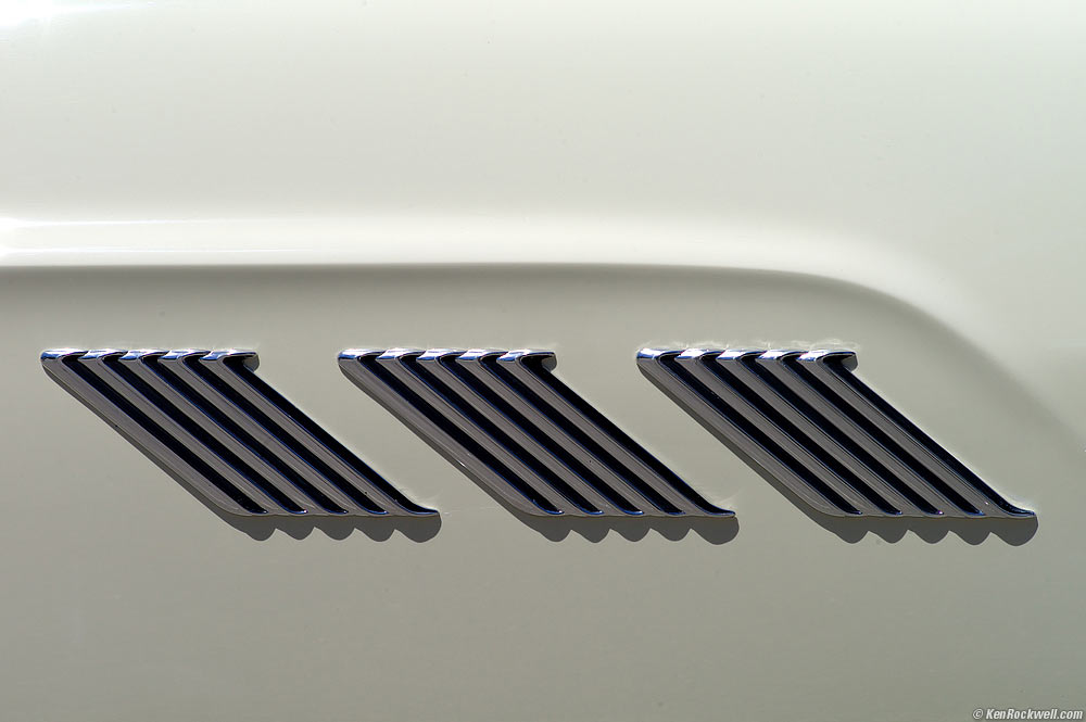 Three Fake Vents, Cambria