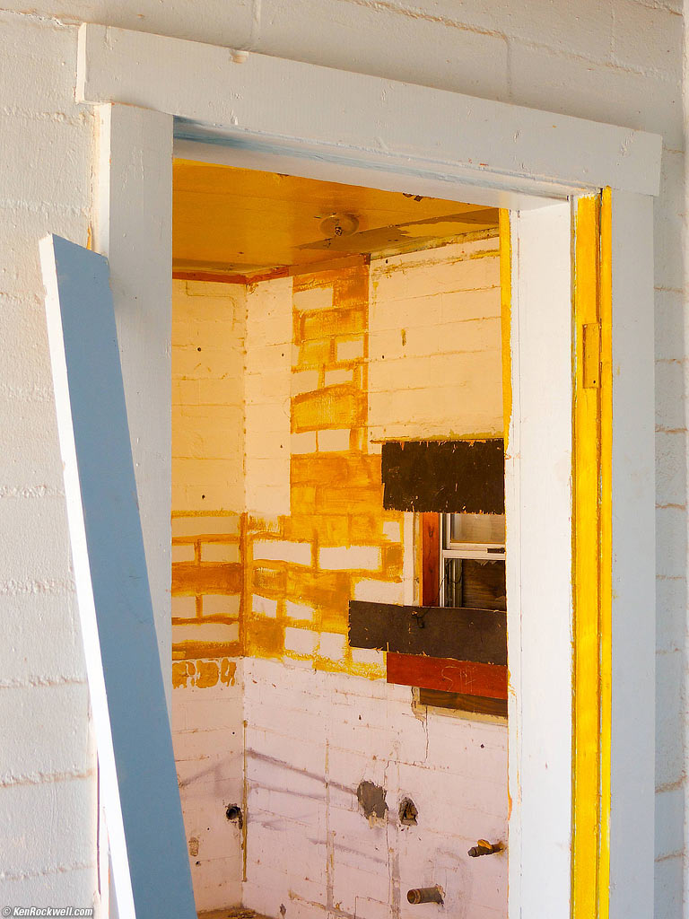 Henning Motel, Newberry Springs