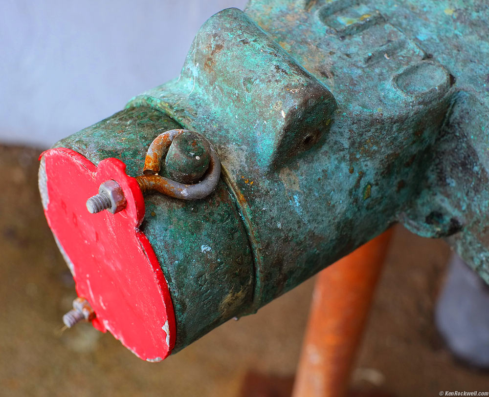 Red against Green, Port San Luis Harbor