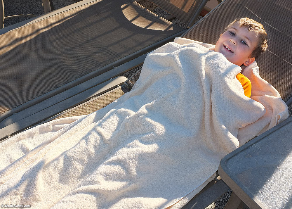 Ryan wanted to make a Ryan sandwich to dry off, 3:17 PM.